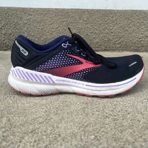 Brooks Women's Adrenaline GTS 22